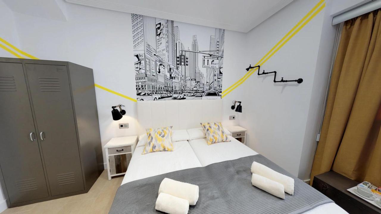 Hostal Boutique La Espanola Rota Bagian luar foto