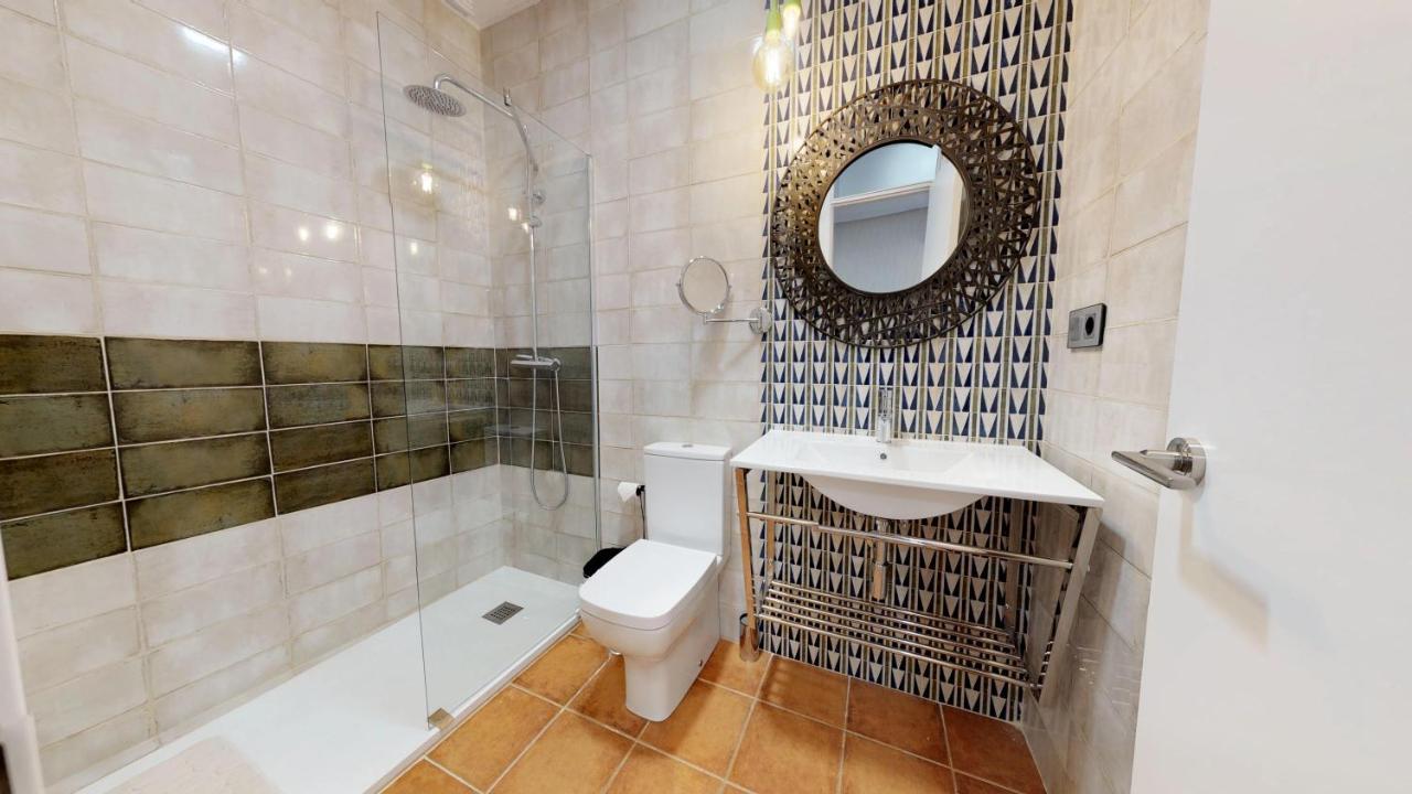 Hostal Boutique La Espanola Rota Bagian luar foto